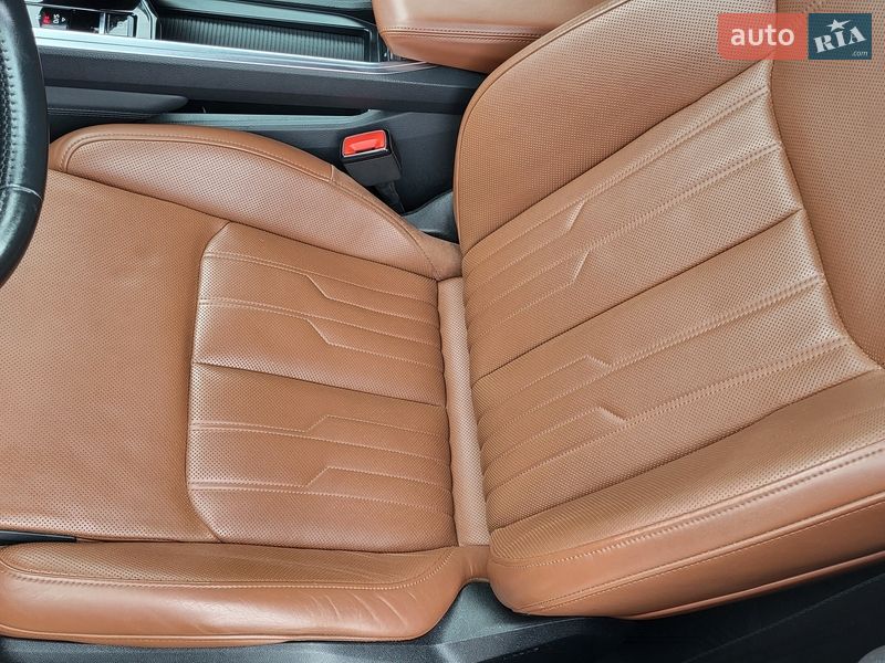 Позашляховик / Кросовер Audi e-tron 2019 в Полтаві