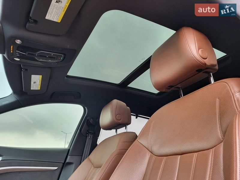 Позашляховик / Кросовер Audi e-tron 2019 в Полтаві