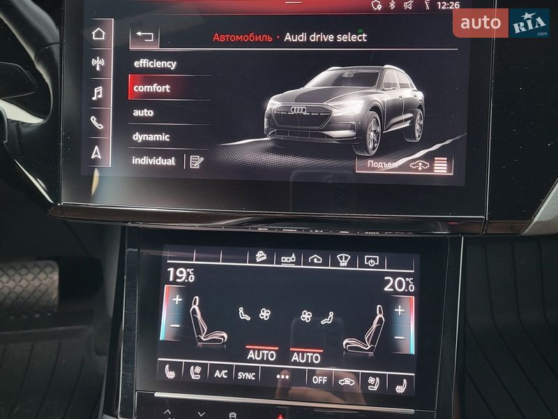 Позашляховик / Кросовер Audi e-tron 2019 в Полтаві