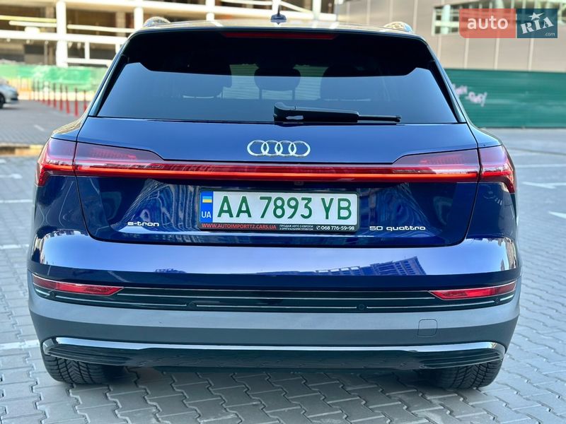 Внедорожник / Кроссовер Audi e-tron 2019 в Киеве фото 11 Внедорожник / Кроссовер Audi e-tron 2019 в Киеве