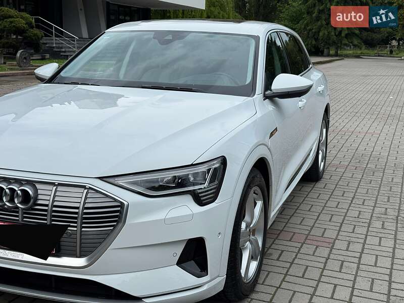 Позашляховик / Кросовер Audi e-tron 2021 в Тернополі фото 5 Позашляховик / Кросовер Audi e-tron 2021 в Тернополі