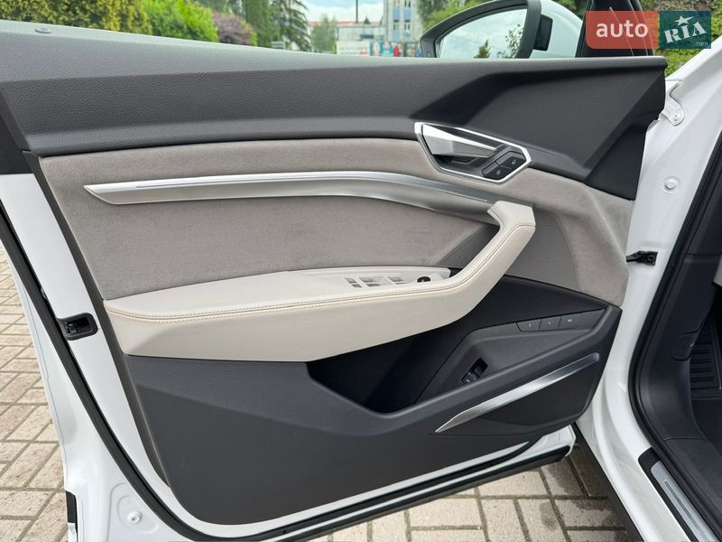 Позашляховик / Кросовер Audi e-tron 2021 в Тернополі фото 28 Позашляховик / Кросовер Audi e-tron 2021 в Тернополі