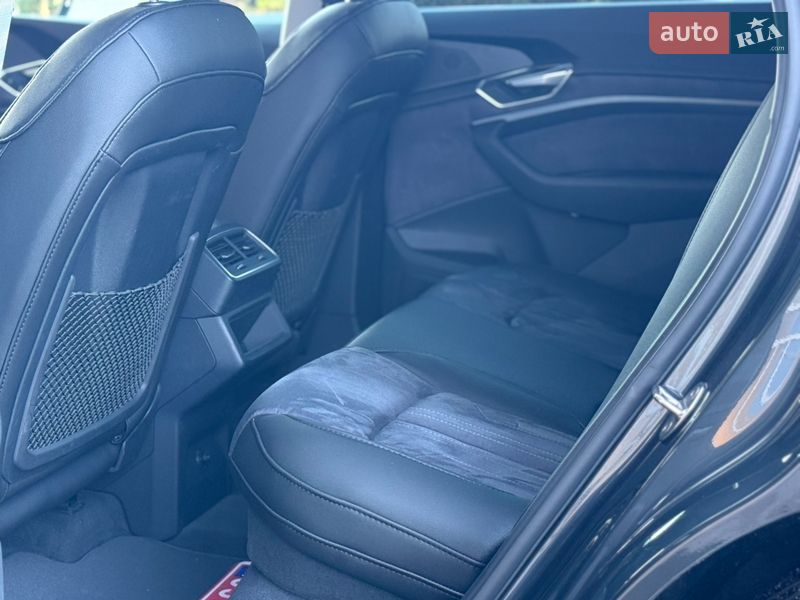 Внедорожник / Кроссовер Audi e-tron 2020 в Тернополе фото 33 Внедорожник / Кроссовер Audi e-tron 2020 в Тернополе