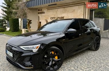 Позашляховик / Кросовер Audi e-tron 2019 в Львові