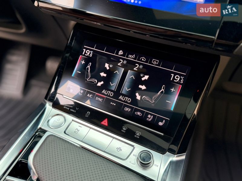 Позашляховик / Кросовер Audi e-tron 2019 в Львові