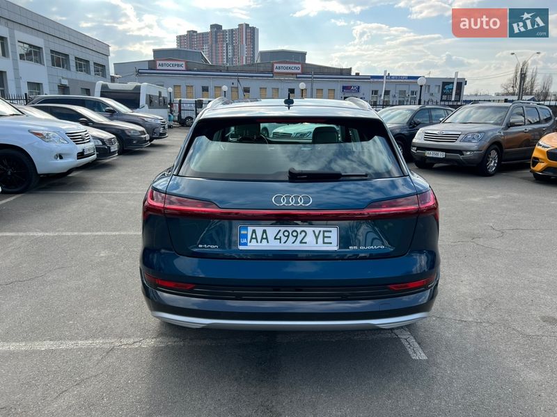 Внедорожник / Кроссовер Audi e-tron 2020 в Киеве фото 5 Внедорожник / Кроссовер Audi e-tron 2020 в Киеве