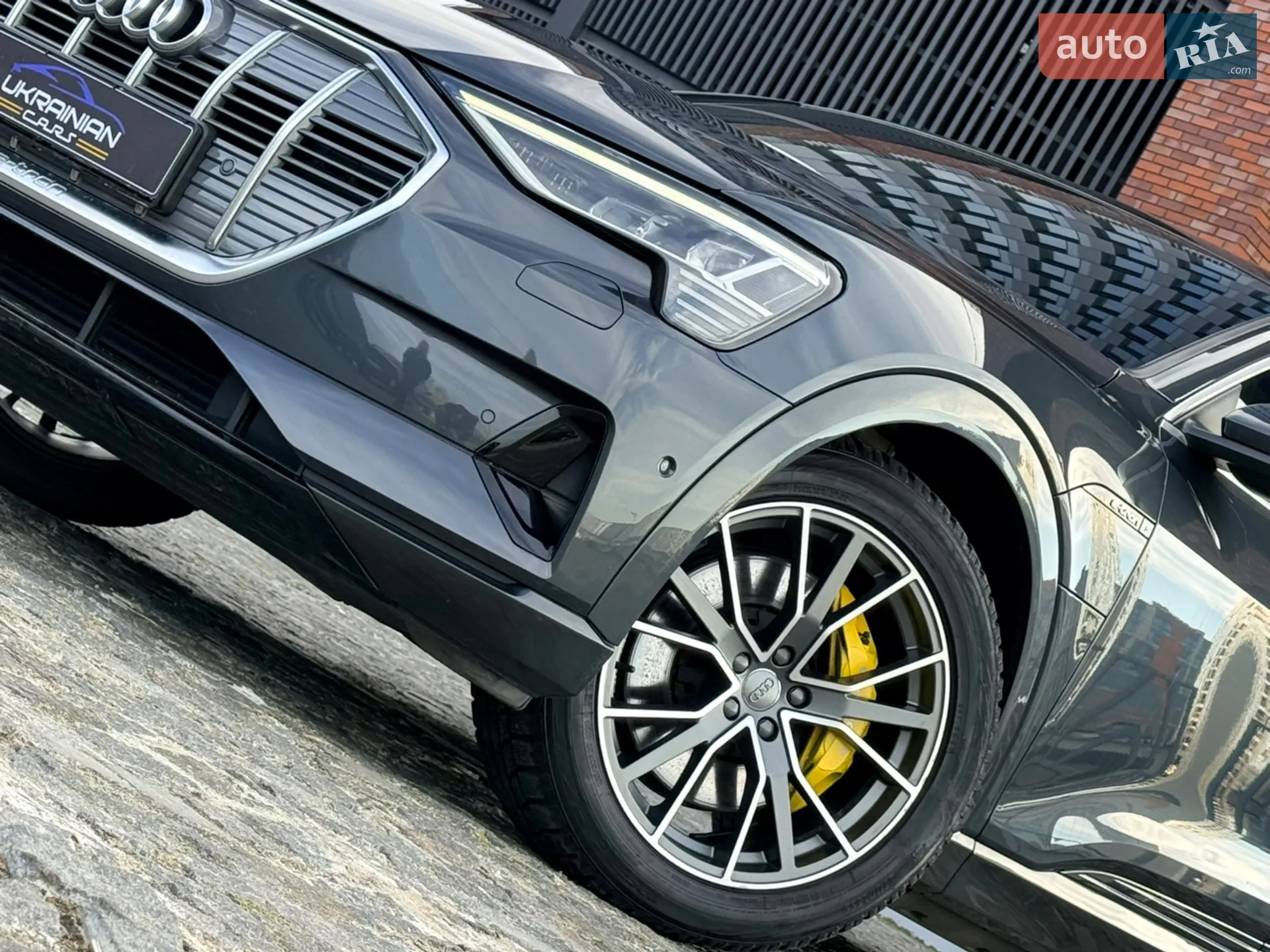 2020 Audi e-tron - мініатюра 3