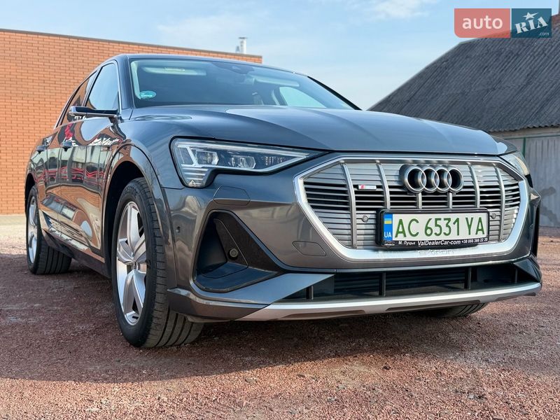 Внедорожник / Кроссовер Audi e-tron 2021 в Луцке