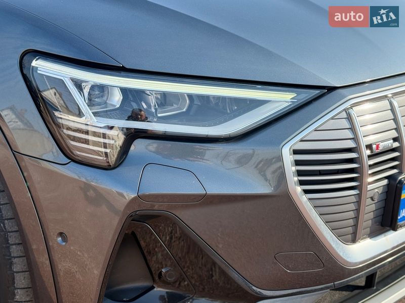 Внедорожник / Кроссовер Audi e-tron 2021 в Луцке