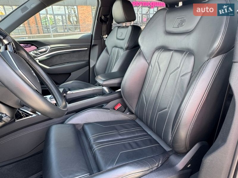 Внедорожник / Кроссовер Audi e-tron 2020 в Виннице фото 18 Внедорожник / Кроссовер Audi e-tron 2020 в Виннице