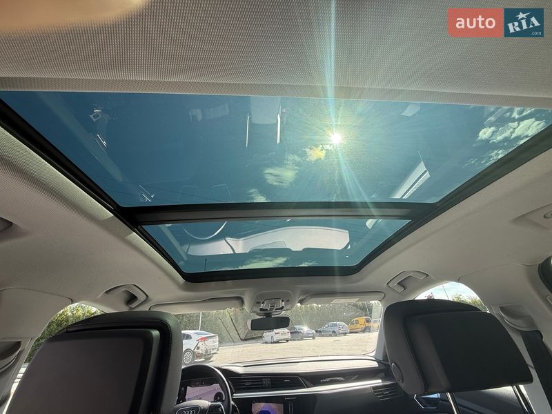 Внедорожник / Кроссовер Audi e-tron 2021 в Городке