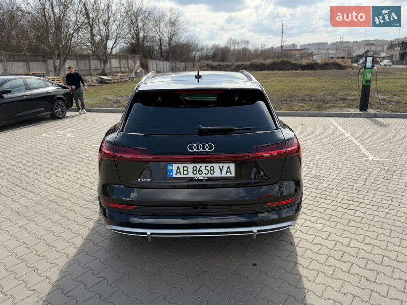Внедорожник / Кроссовер Audi e-tron 2022 в Виннице фото 10 Внедорожник / Кроссовер Audi e-tron 2022 в Виннице