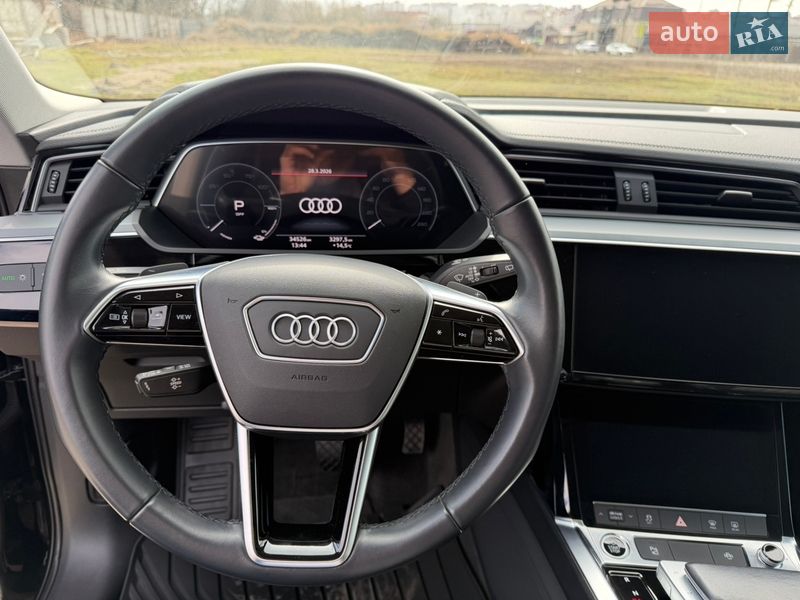 Внедорожник / Кроссовер Audi e-tron 2022 в Виннице фото 18 Внедорожник / Кроссовер Audi e-tron 2022 в Виннице