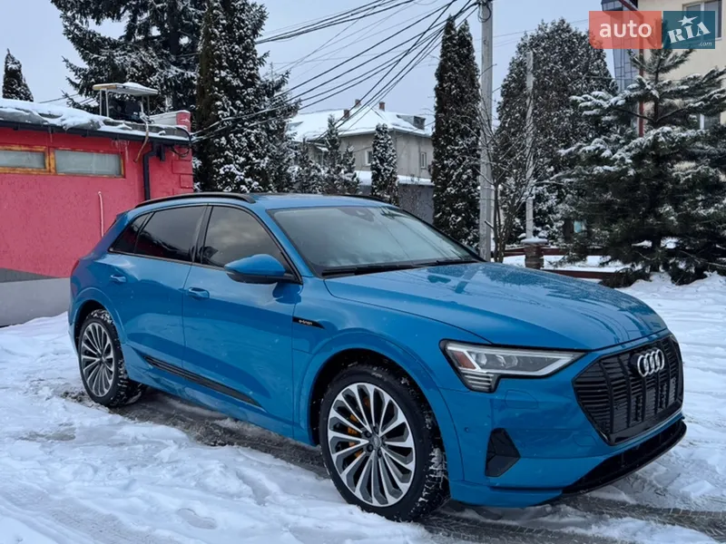 Audi e-tron