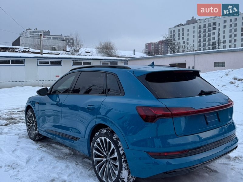 Внедорожник / Кроссовер Audi e-tron 2019 в Львове