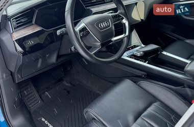 Внедорожник / Кроссовер Audi e-tron 2019 в Львове