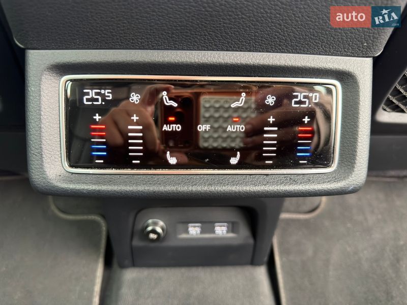Внедорожник / Кроссовер Audi e-tron 2019 в Львове фото 11 Внедорожник / Кроссовер Audi e-tron 2019 в Львове