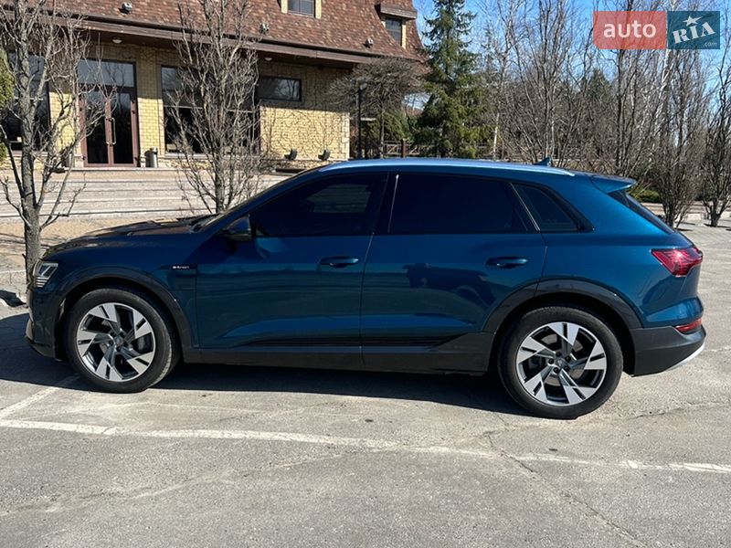 Внедорожник / Кроссовер Audi e-tron 2019 в Харькове фото 10 Внедорожник / Кроссовер Audi e-tron 2019 в Харькове