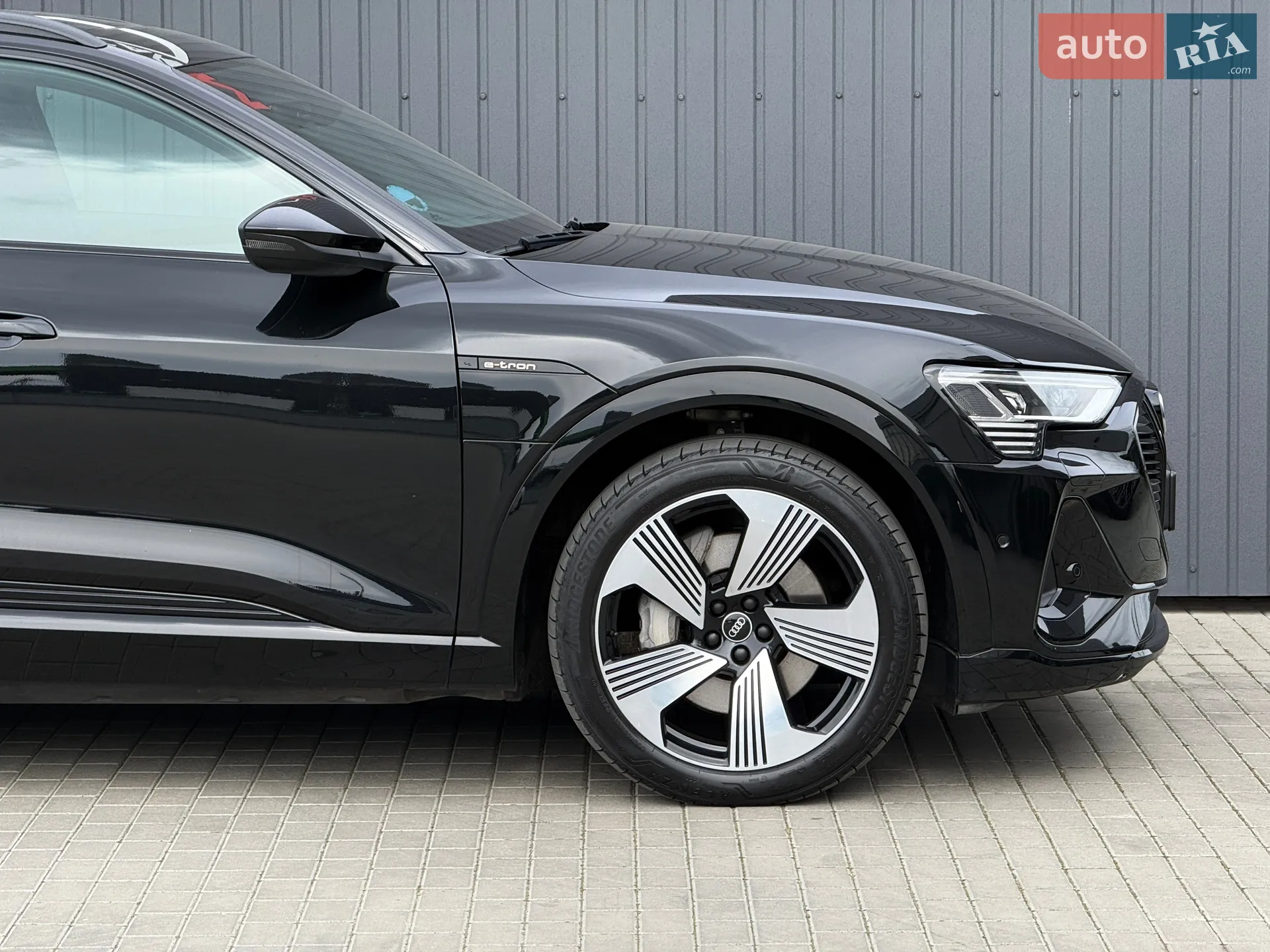 2021 Audi e-tron - мініатюра 14