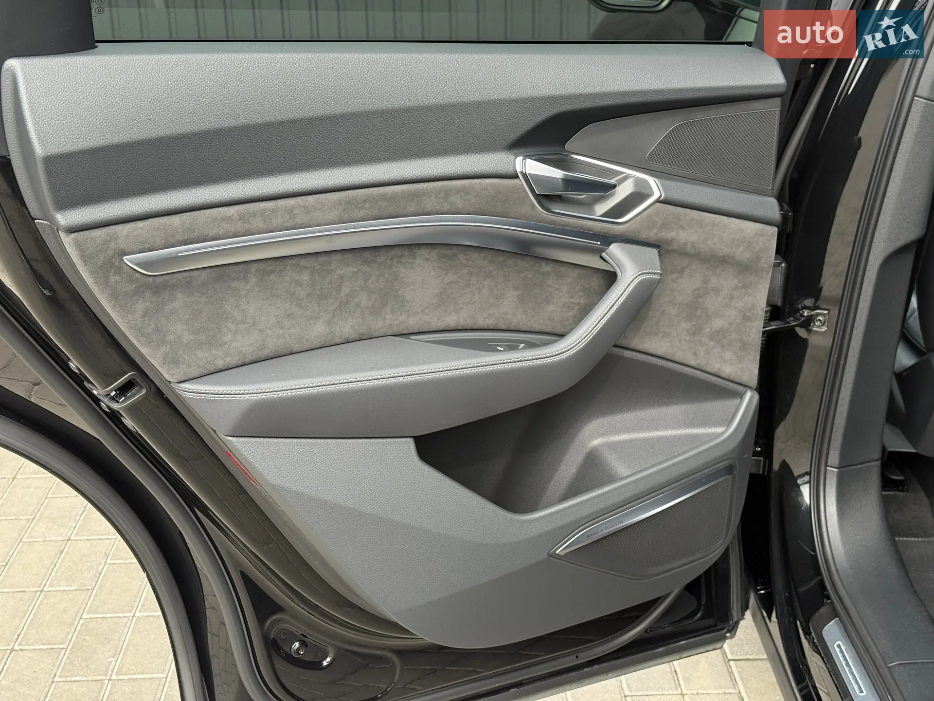 2021 Audi e-tron - мініатюра 26