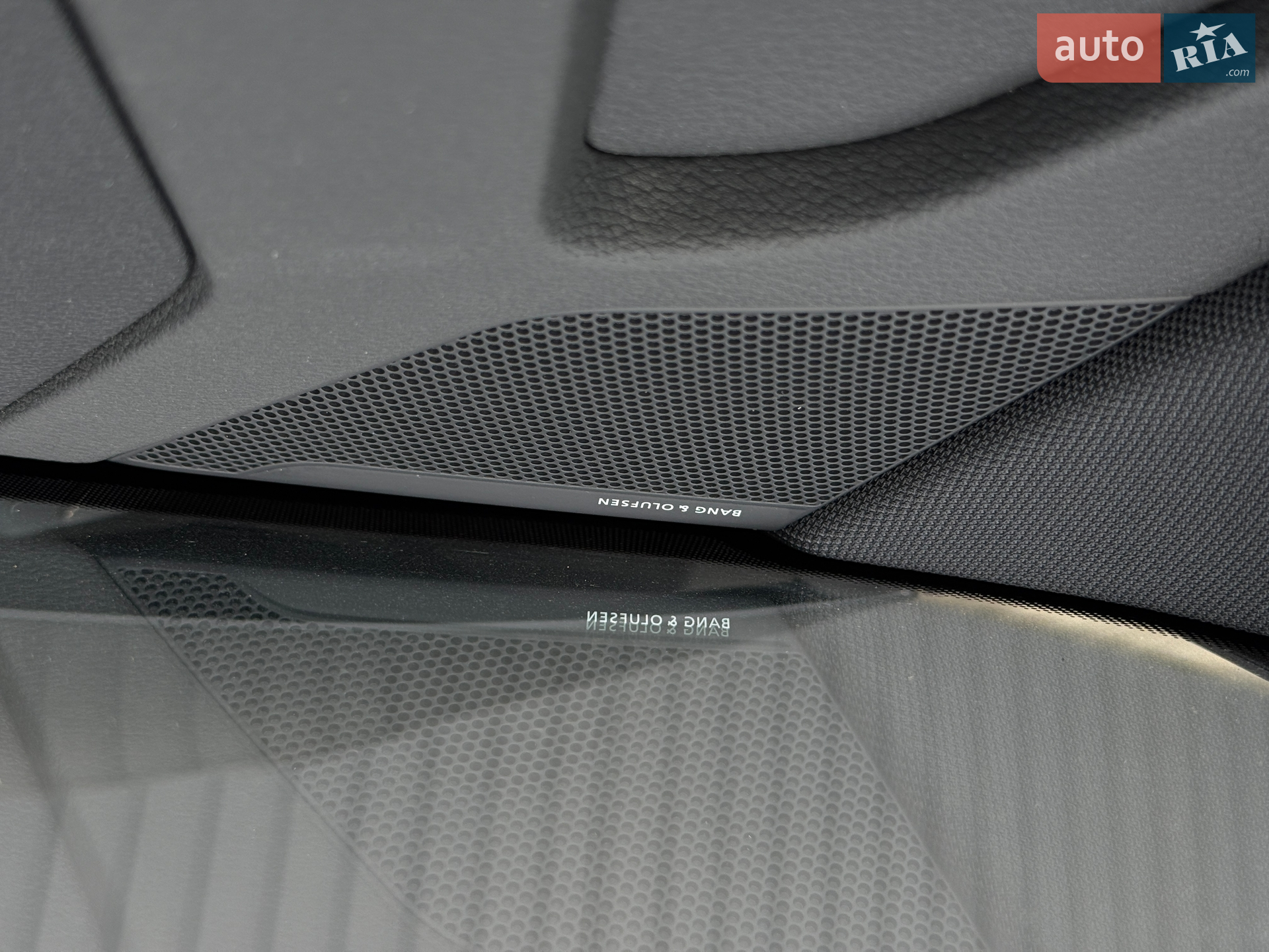 2021 Audi e-tron - мініатюра 47
