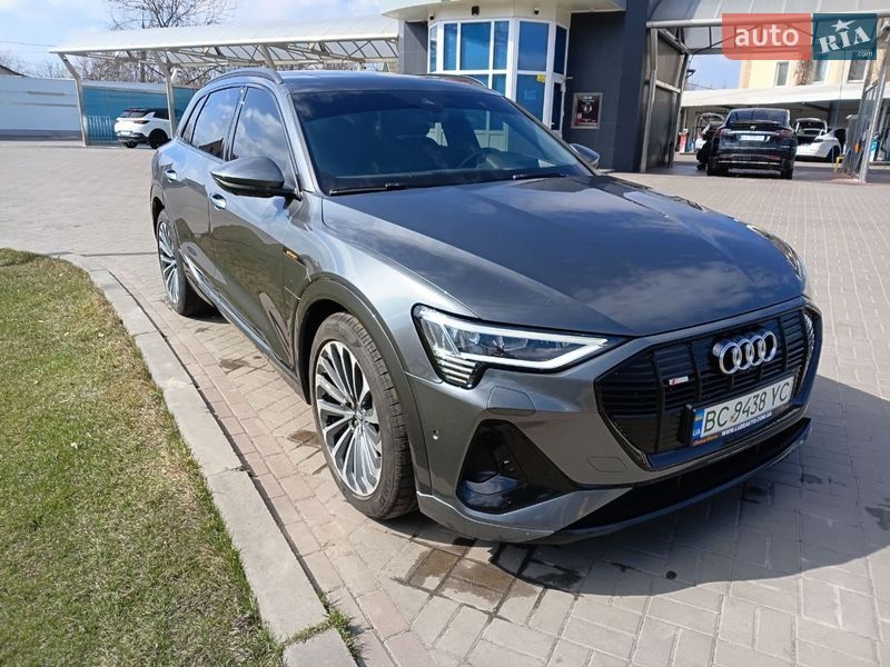 Внедорожник / Кроссовер Audi e-tron 2020 в Киеве фото Внедорожник / Кроссовер Audi e-tron 2020 в Киеве