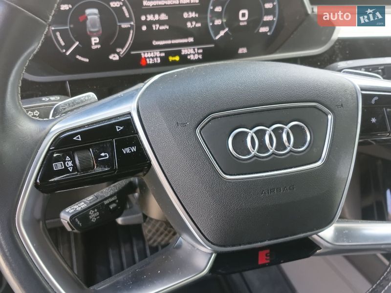 Внедорожник / Кроссовер Audi e-tron 2020 в Киеве фото 7 Внедорожник / Кроссовер Audi e-tron 2020 в Киеве