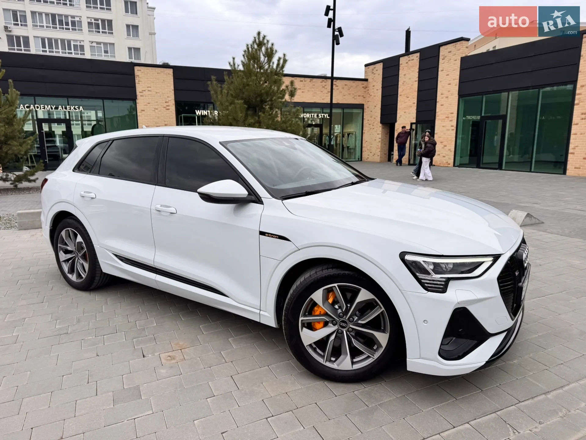 2022 Audi e-tron - мініатюра 12