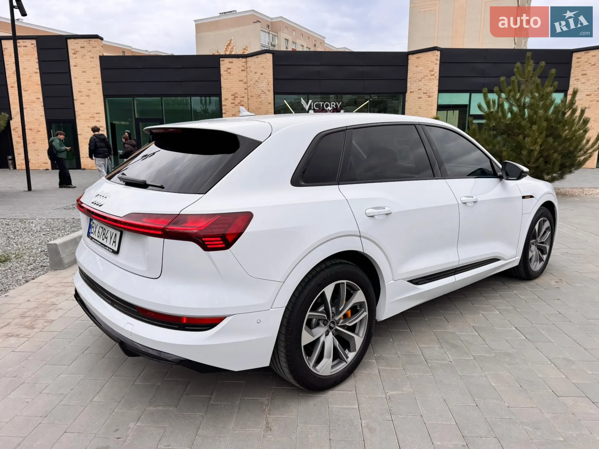 2022 Audi e-tron - мініатюра 16