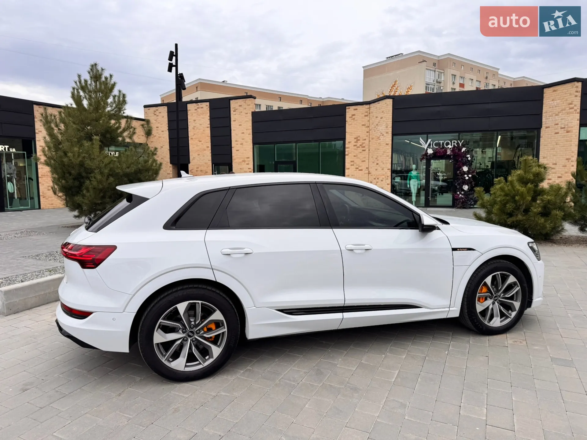 2022 Audi e-tron - мініатюра 26
