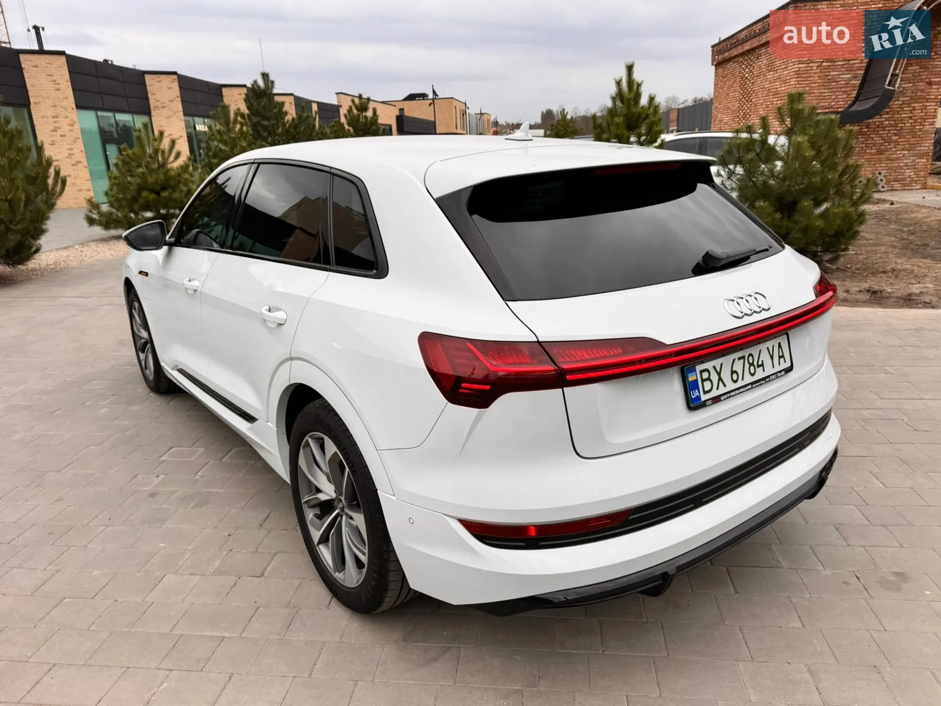 2022 Audi e-tron - мініатюра 24