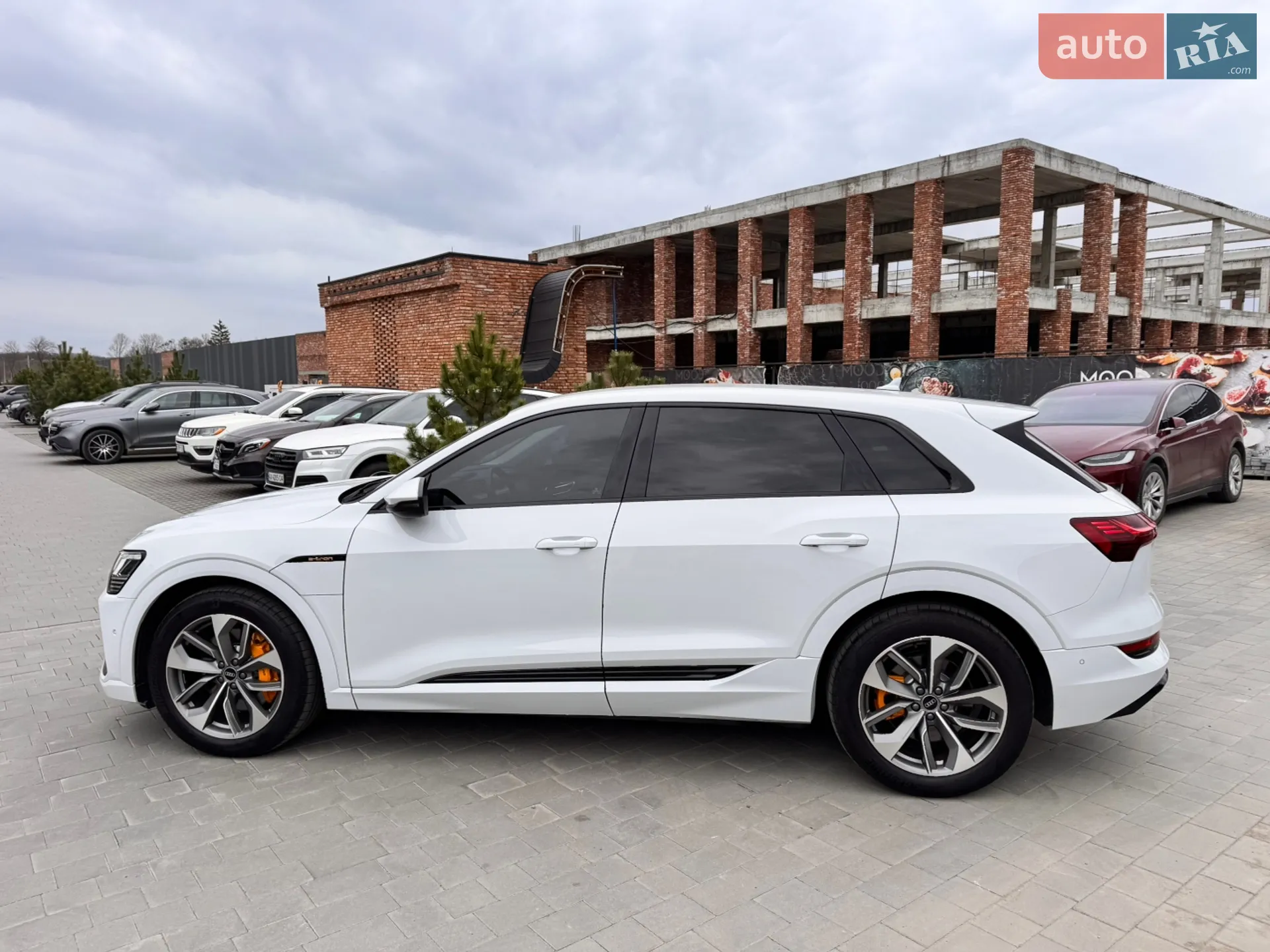 2022 Audi e-tron - мініатюра 25