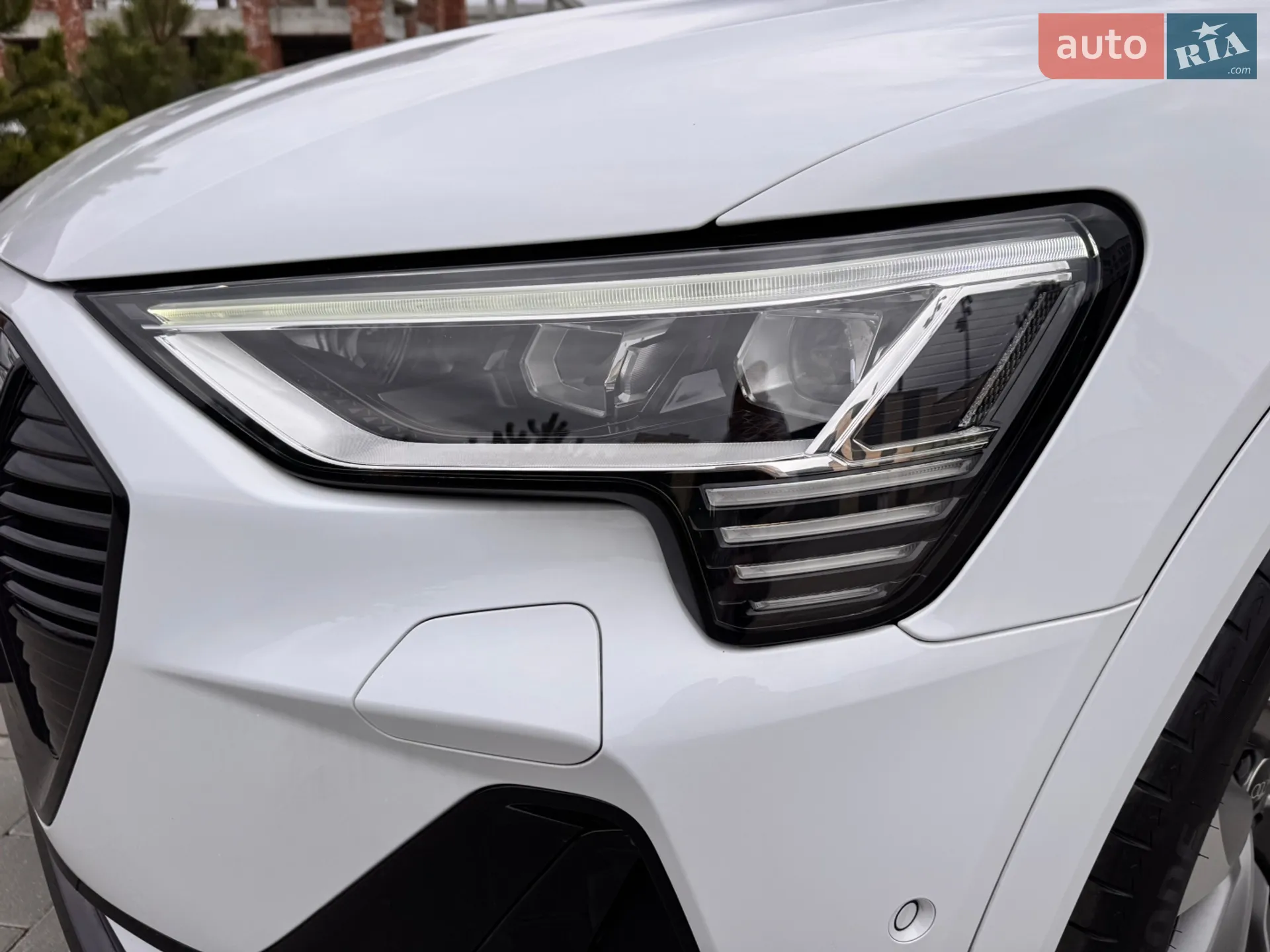 2022 Audi e-tron - мініатюра 27