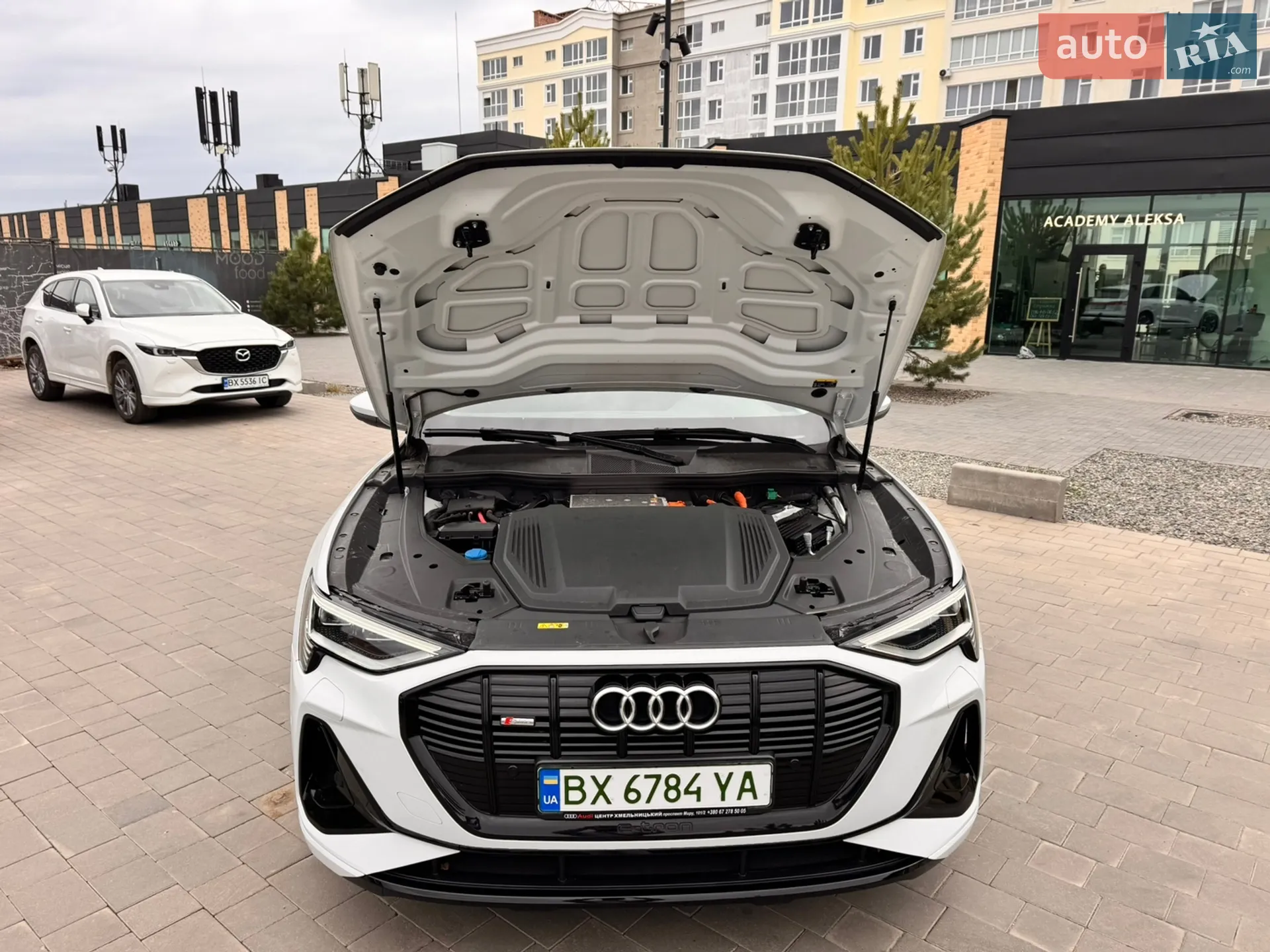 2022 Audi e-tron - мініатюра 43