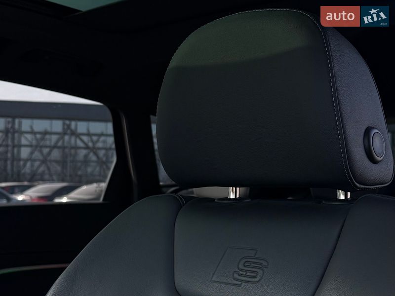 Внедорожник / Кроссовер Audi e-tron 2022 в Киеве