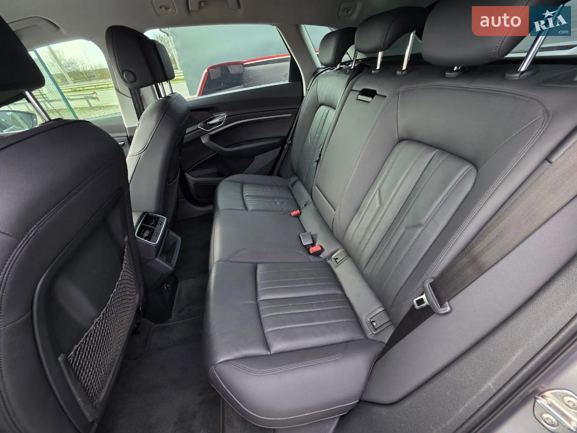 2019 Audi e-tron - мініатюра 30