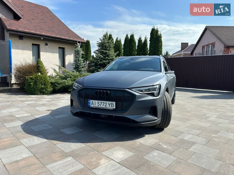 Внедорожник / Кроссовер Audi e-tron 2019 в Ирпене фото 3 Внедорожник / Кроссовер Audi e-tron 2019 в Ирпене