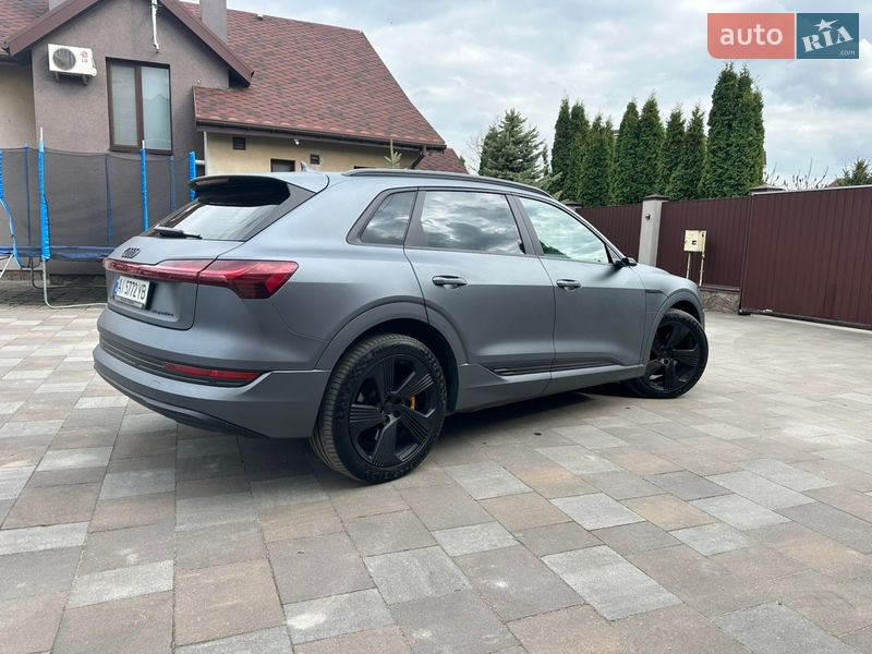 Внедорожник / Кроссовер Audi e-tron 2019 в Ирпене фото 10 Внедорожник / Кроссовер Audi e-tron 2019 в Ирпене
