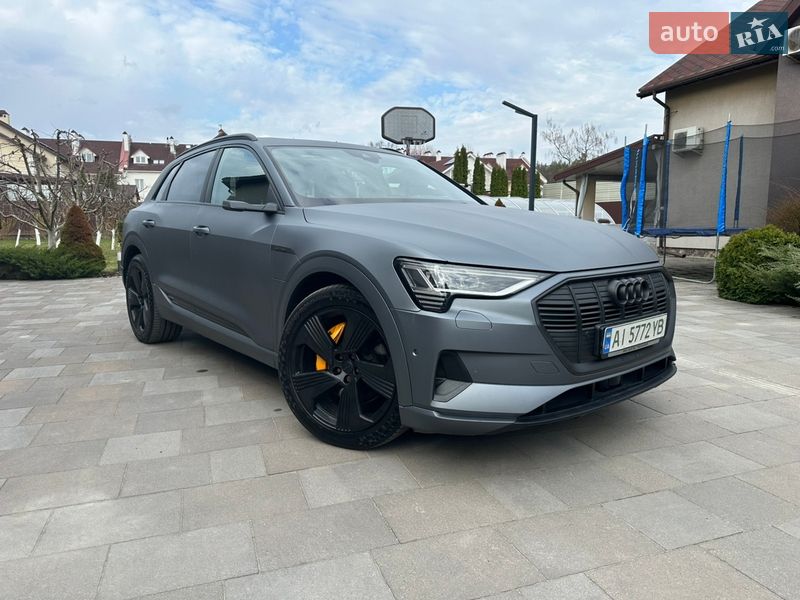 Внедорожник / Кроссовер Audi e-tron 2019 в Ирпене фото 30 Внедорожник / Кроссовер Audi e-tron 2019 в Ирпене