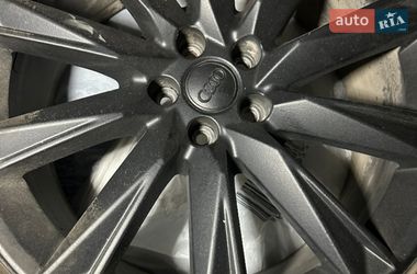 Внедорожник / Кроссовер Audi e-tron 2019 в Ирпене фото 66 Внедорожник / Кроссовер Audi e-tron 2019 в Ирпене