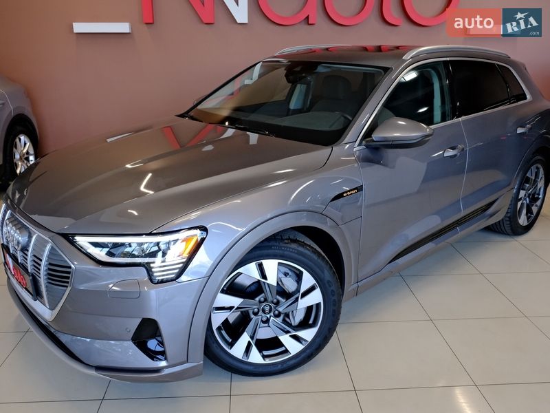 Внедорожник / Кроссовер Audi e-tron 2020 в Одессе