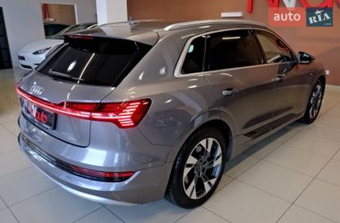 Внедорожник / Кроссовер Audi e-tron 2020 в Одессе
