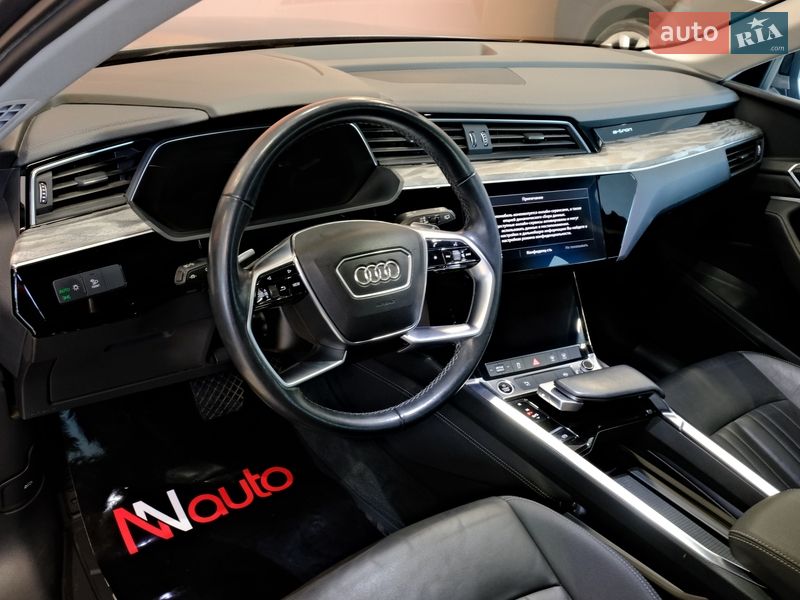 Внедорожник / Кроссовер Audi e-tron 2020 в Одессе