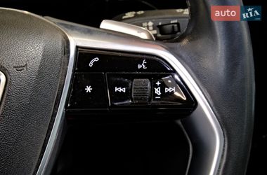 Внедорожник / Кроссовер Audi e-tron 2020 в Одессе