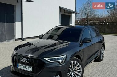 Позашляховик / Кросовер Audi e-tron 2019 в Бориславі
