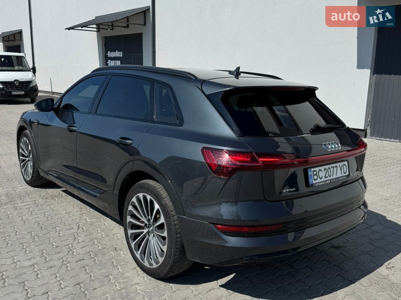 Внедорожник / Кроссовер Audi e-tron 2019 в Бориславе