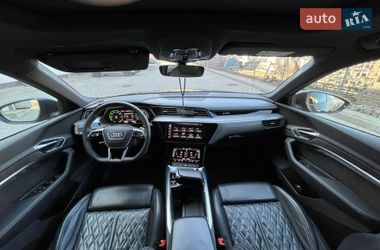 Внедорожник / Кроссовер Audi e-tron 2019 в Бориславе