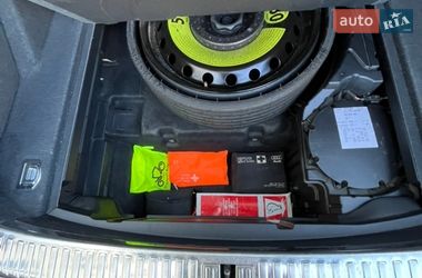 Внедорожник / Кроссовер Audi e-tron 2019 в Бориславе