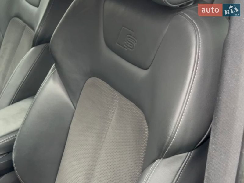Внедорожник / Кроссовер Audi e-tron 2019 в Сокале