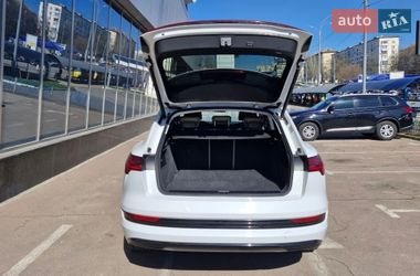Внедорожник / Кроссовер Audi e-tron 2020 в Киеве